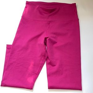 Old Navy NWOT Fuchsia High-Waisted Crop Leggings Medium